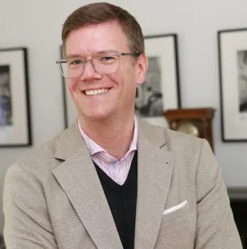 Prof. Dr. Patrick Peters